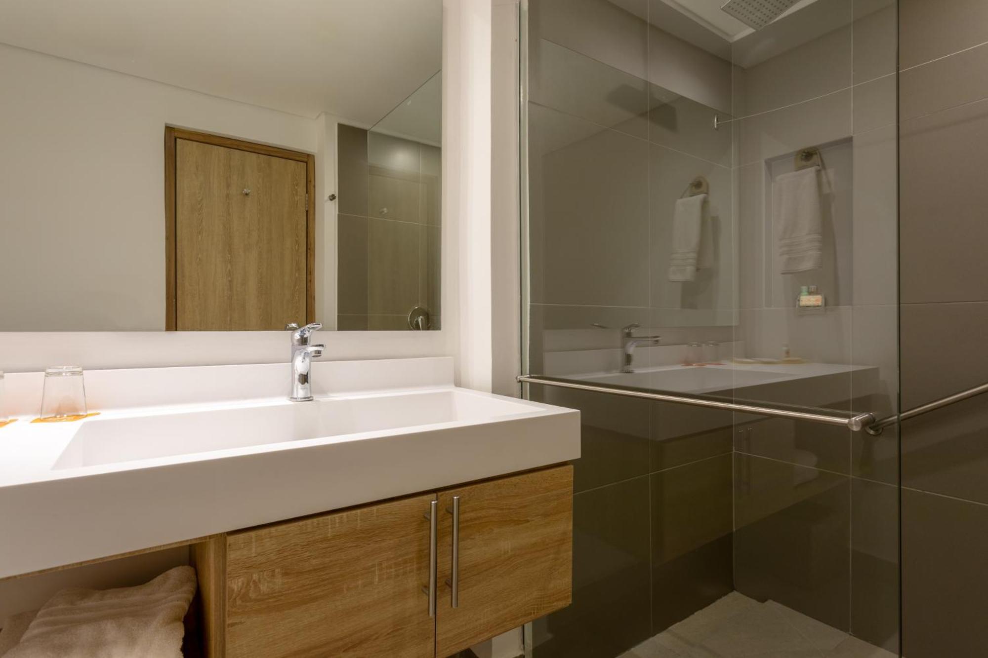 Ghl Hotel Club El Puente Girardot Kültér fotó